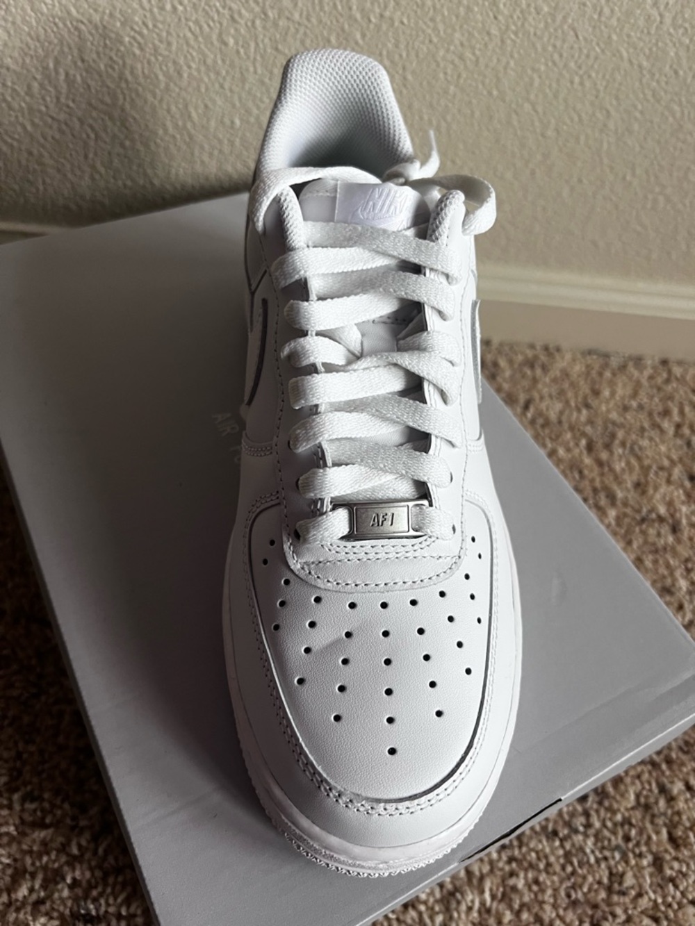 Nike WMNS Air Force 1 '07 Box - Gray and White - Picture 2 of 4